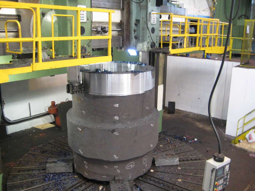 Kolomna Large forging turning
